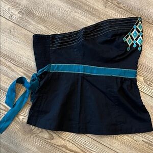 Floreat Black Top with Teal Trim